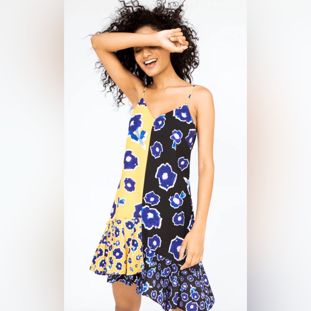 NWT Alivia Grace Color-block Floral Mini‎ Dress Asymmetric Ruffle Hem Size Small
